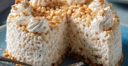 No-Bake Cheesecake Rice Krispies Treats